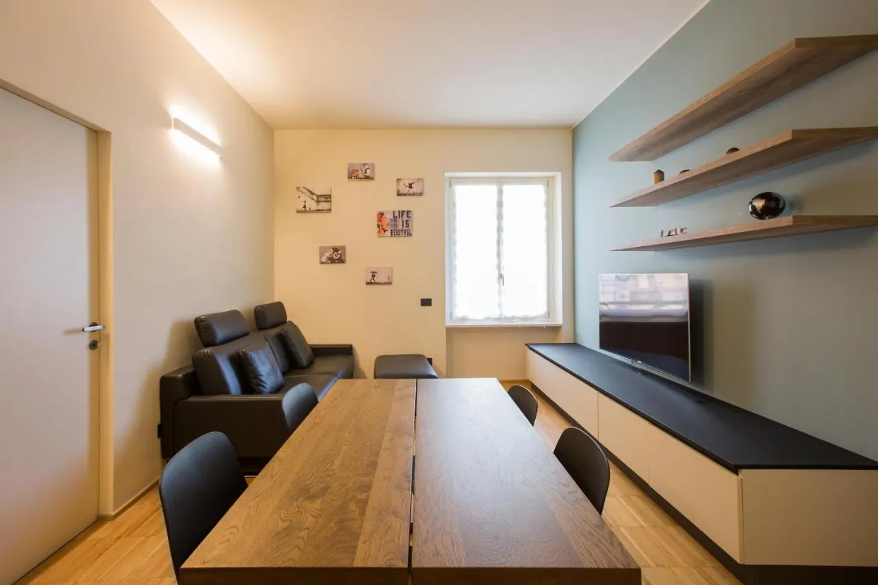 Easylife - Moderno Bilocale In Zona Porta Romana Milan